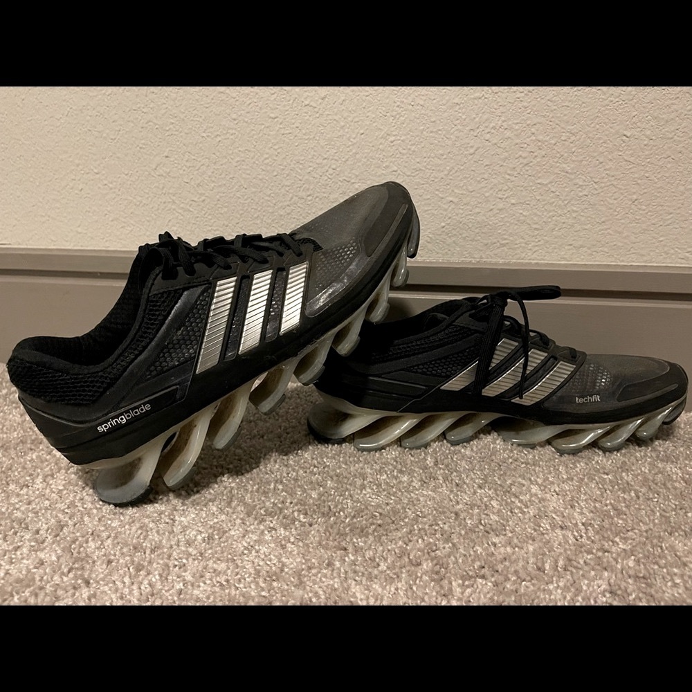Adidas Spring Blade